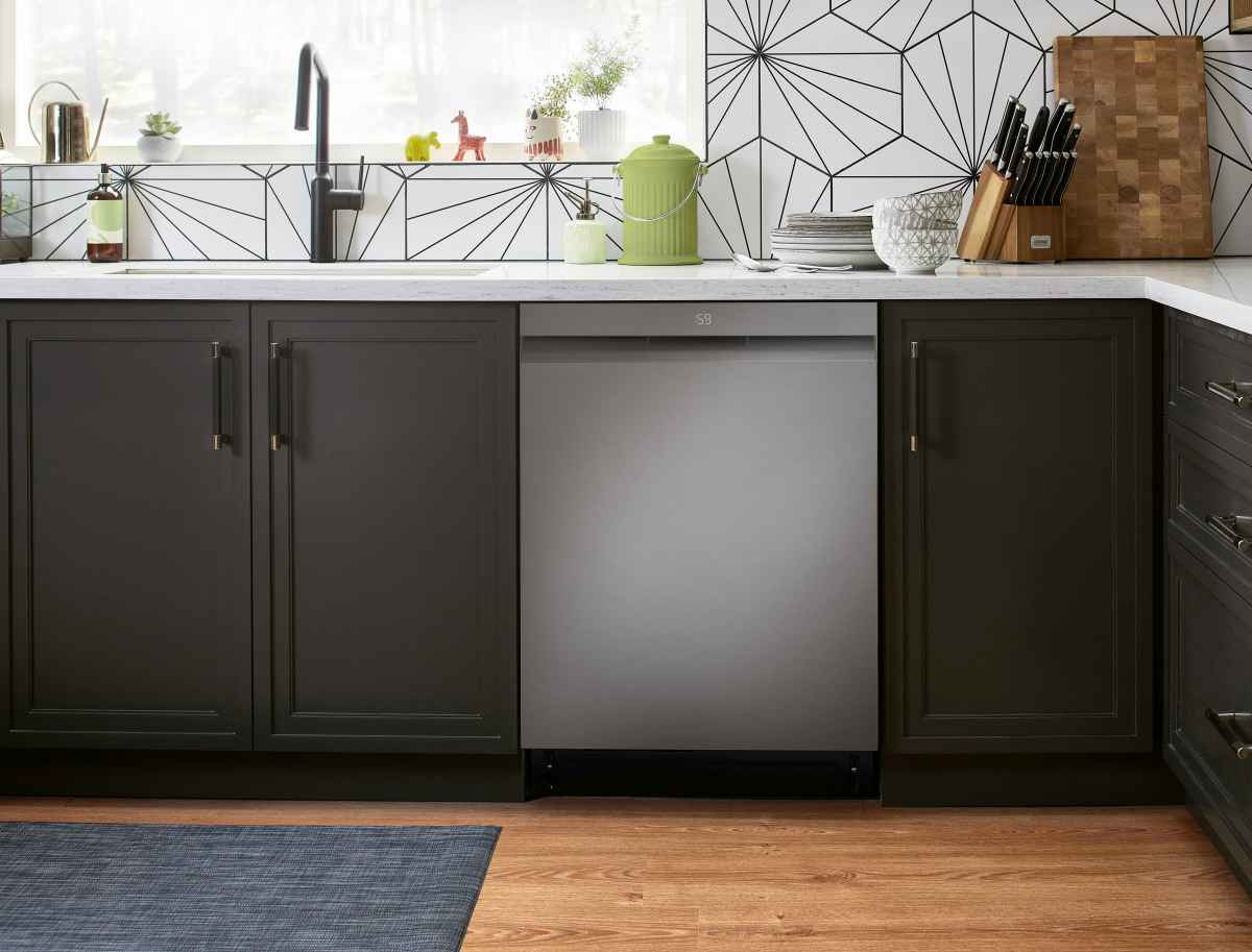 LG 24" PrintProof Stainless Steel Built In Dishwasher